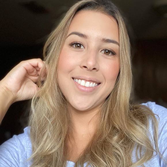 Meet your Posher, Tatiana - Picture 1 of 1